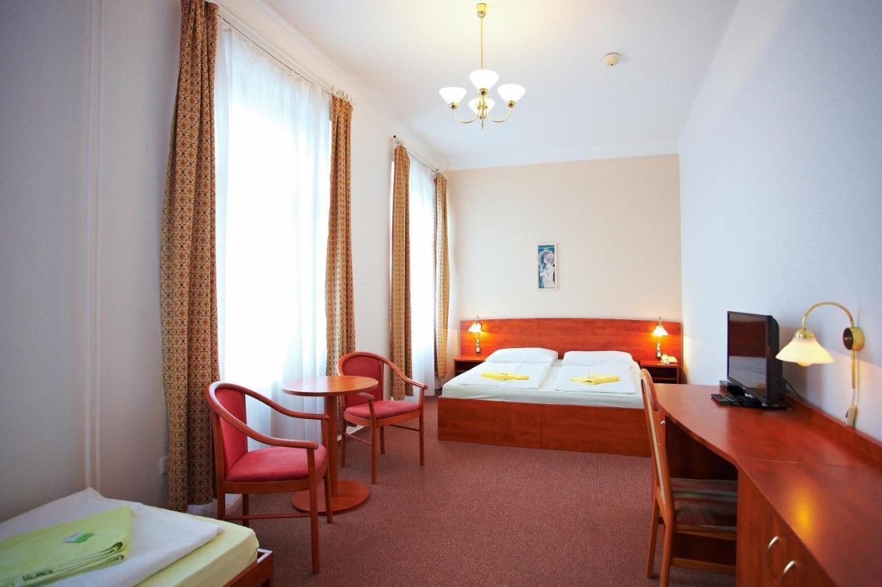 Wellness Hotel Central Klatovy Eksteriør billede